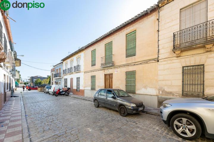 SE VENDE CASA EN PINOS PUENTE PERFECTA PARA INVERSORES O PARA VIVIENDA HABITUAL photo 0