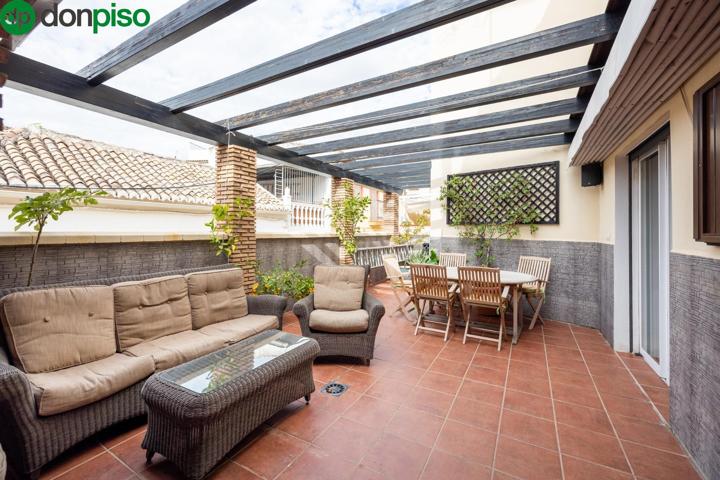 PRECIOSA CASA EN ZONA PARQUE ALMUNIA photo 0