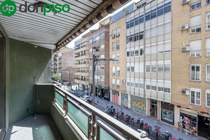 Vivienda exclusiva en Calle Alhamar. Una joya en el corazón de Granada photo 0