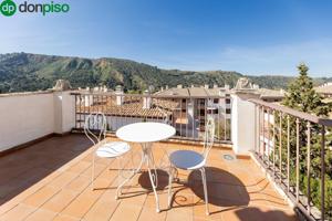 Venta de casa pareada en Granada (Zona Ctra. de la Sierra) photo 0