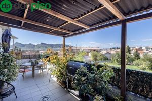 PRECIOSO ÁTICO CON TERRAZA DE 50 METROS Y VISTAS DESPEJADAS EN ALBOLOTE photo 0