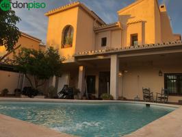 IMPRESIONANTE CHALET EN OGIJARES photo 0