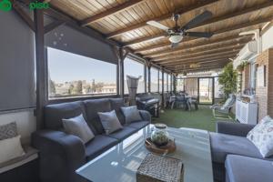 🌇 Espectacular ático con gran terraza en Churriana de la Vega photo 0