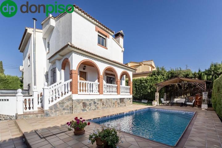 FANTASTICA CASA EN GOJAR photo 0