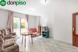 Piso en Barrio de los Periodistas – Espacio, luz y ubicación TOP photo 0