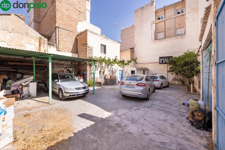 🏗️ ¡Terreno urbano en el centro de Armilla! 📍 photo 0