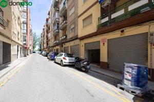 LOCAL COMERCIAL EN VENTA GRANADA ZONA PLAZA TOROS photo 0