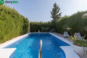 Estupendo chalet photo 0