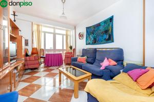 🏡 ¡Oportunidad única en el centro de Granada! 📍 Piso en venta en Pedro Antonio de Alarcón  ✨ photo 0