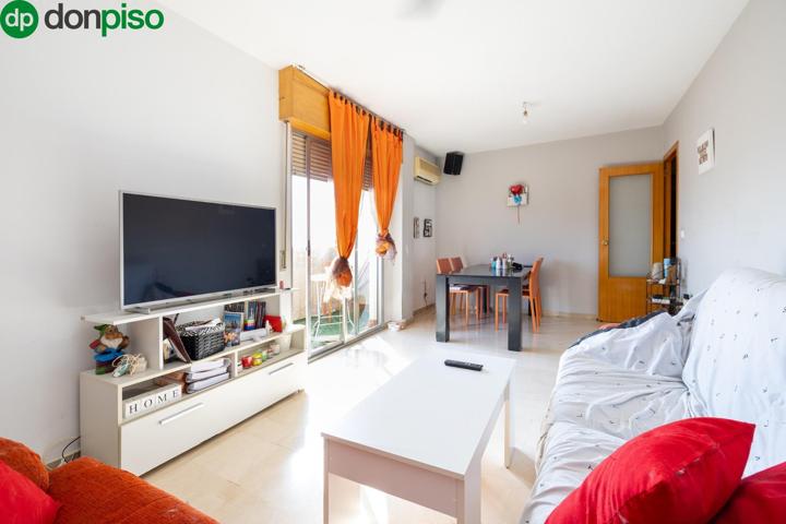 🏠 ¡OPORTUNIDAD EN HUÉTOR VEGA! Piso con vistas espectaculares a Granada photo 0