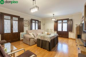 ✨ Preciosa vivienda en el corazón de Santa Fe ✨ photo 0