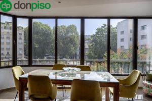 Exclusivo Piso en Acera del Darro photo 0