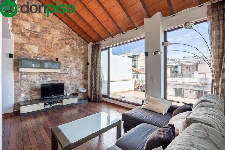 🌟 VIVE LA EXPERIENCIA DE UN ÁTICO PREMIUM EN EL CORAZÓN DE GRANADA, VISTAS A LA ALHAMBRA 🌟 photo 0