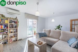 Piso de 2 habitaciones en Las Gabias photo 0