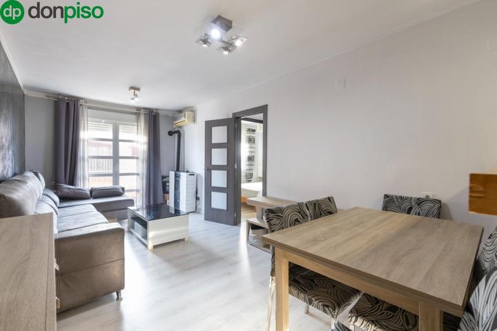 ¡Oportunidad! Piso amplio, luminoso y listo para entrar a vivir. photo 0