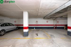 SE VENDE PLAZA DE APARCAMIENTO EN EL ZAIDIN GRANADA EDIFICIO DEL 2008 photo 0