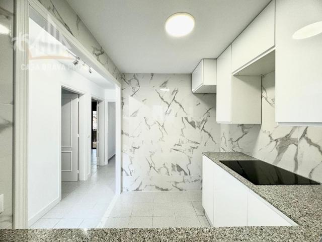 Piso En venta en Urbanitzacions, Castell-Platja D'Aro photo 0