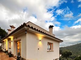 Casa En venta en Santa Cristina D'Aro photo 0