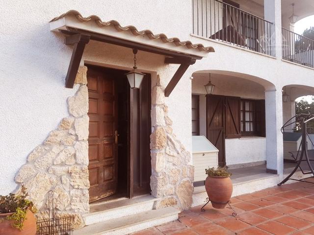 Casa En venta en Castell-Platja D'Aro photo 0