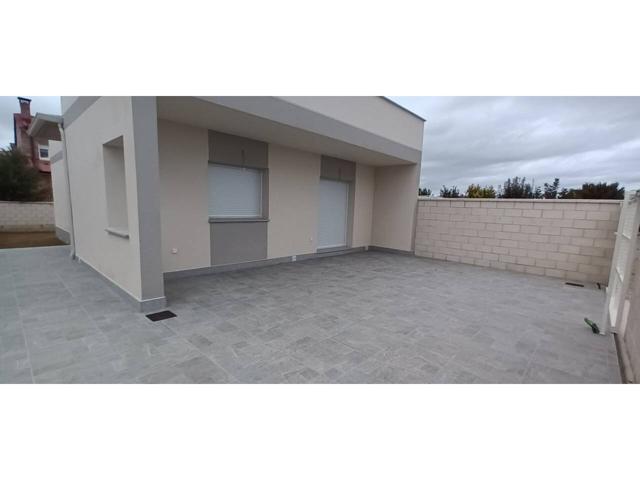 Chalet pareado en venta en La Lastrilla photo 0