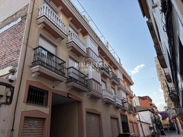 PISO CENTRO MARACENA. CERCA DEL METRO. 3DORMITORIOS Y 2BAÑOS photo 0