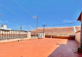 ESTUPENDA CASA EN BIGASTRO, DE 4 DORM, PRECISA POCA REFORMA ,GARAJE, GRAN PATIO, TERRAZA ¡VISITELA! photo 0