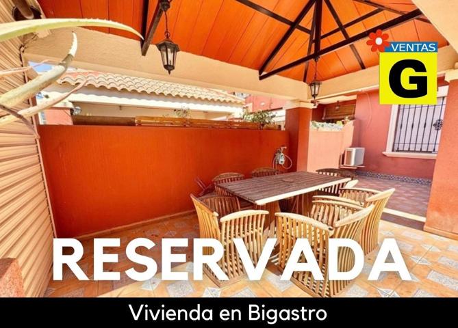 MARAVILLO DUPLEX A LA VENTA EN BIGASTRO, SEMI-NUEVO CON GARAJE , PORCHE, SEMI-AMUEBLADO VISITELO YA! photo 0