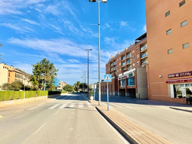 MAGNIFICA VIVIENDA EN ORIHUELA AMPLIA CON BALCÓN, LISTA PARA ENTRAR A VIVIR, GARAJE...¡VISITELA! photo 0