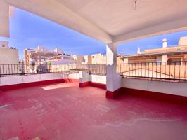 ESTUPENDO ÁTICO EN EL CENTRO DE ORIHUELA CON TERRAZA EN PLANTA DE 50M2 ¡¡VISITELO Y HAGAS SU OFERTA! photo 0