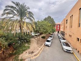 MÁGNIFICA CASA EN ORIHUELA DE 269M2, CON GARAJE, PATIO DE 45M2, PARA ENTRAR A VIVIR...¡VISITELA! photo 0