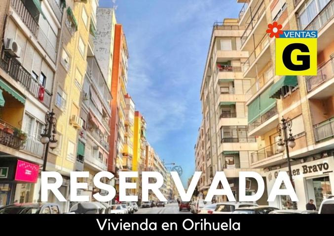 CHOLLO EN EL CENTRO DE ORIHUELA, DE 4 DORM, MUY AMPLIA, BALCÓN PARA UNA MESA ¡VISITELA YA!! photo 0