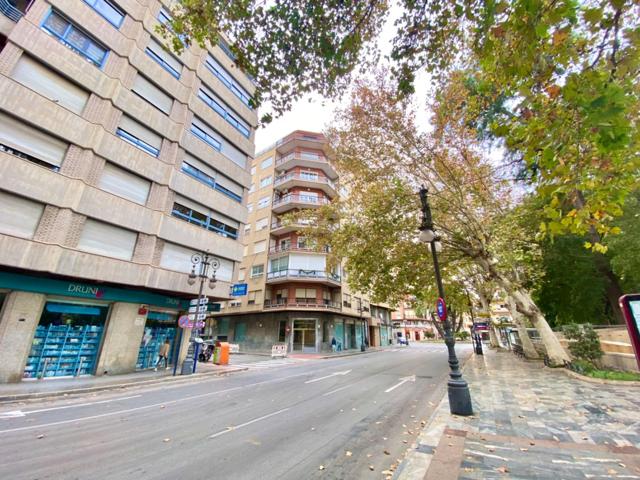 ESTUPENDA VIVIENDA EN EL CENTRO DE ORIHUELA CON VISTAS A LA GLORIETA, ¡¡VISITELA SIN COMPROMISO!! photo 0