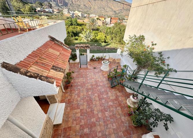ESTUPENDA CASA A TAN SOLO 5MIN DE ORIHUELA, PARA VIVIR CON PATIO, TERRAZA ¡ViSITELA! photo 0