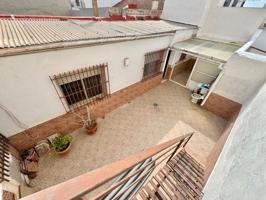 ESTUPENDA CASA EN EL SISCAR, CON PATIO,, TERRAZA, PARA ENTRAR A VIVIR!! photo 0
