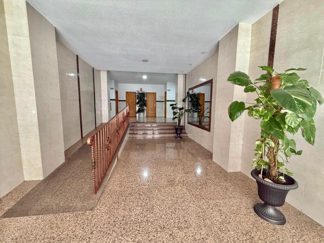 MAGNÍFICO PISO EN ORIHUELA DE 136M2, 4 HABITACIONES, CON BALCON AMPLIO...¡VISITELO SIN COMPROMISO! photo 0