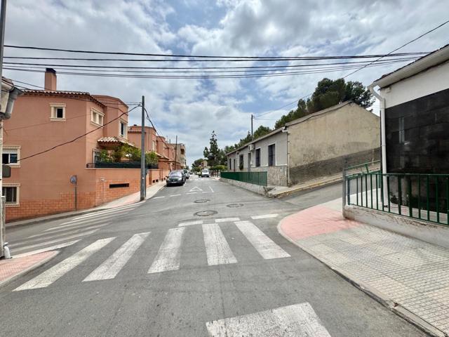 CASA EN EL CENTRO DE BIGASTRO DE 3 DORM Y 2 BAÑOS CON TERRAZA, ESTUPENDA ORIENTACIÓN ¡¡VISITELA SIN COMPROMISO!! photo 0