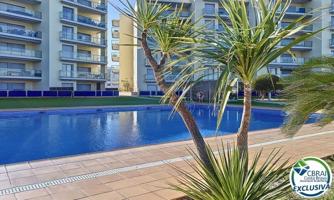 EN VENTA - EN ROSES, COSTA BRAVA – MAGNÍFICO APARTAMENTO DE 1 DORMITORIO CON VISTAS AL MAR Y AL CANA photo 0