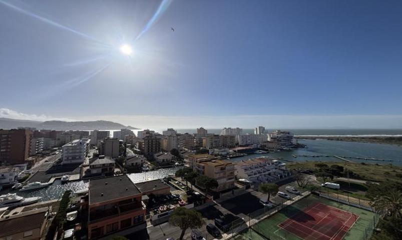 Estudio con vistas al mar photo 0