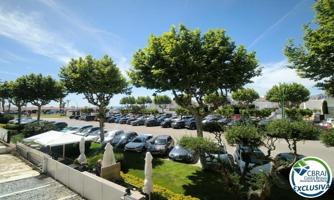 Encantadora oportunidad de apartamento con terraza en venta en Empuriabrava - Bahia 3 photo 0