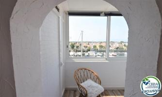 Estudio en venta en Port GREC con impresionantes vistas a la marina y montaña. photo 0