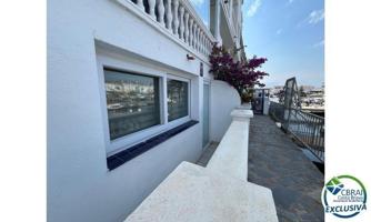 Apartamento totalmente reformado con 2 habitaciones y vistas al canal photo 0