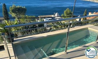 Casa en Roses, 3 habitaciones, 250 m2 photo 0