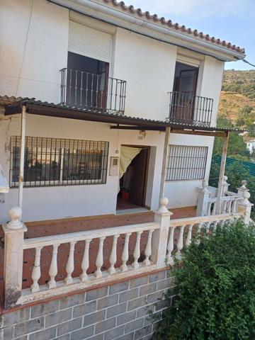 Casa En venta en Cútar photo 0