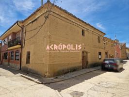 VENTA DE UNA CASA EN PINILLA DE TORO, ZAMORA photo 0