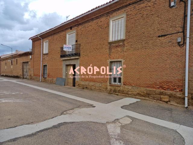 CASA EN VENTA EN VILLANUEVA DEL CAMPO, ZAMORA photo 0