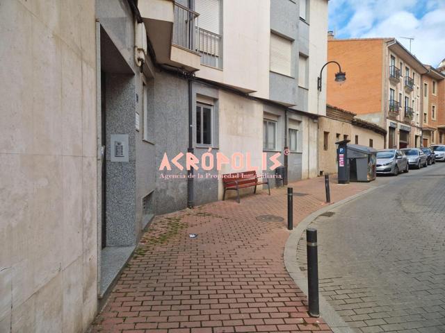 PISO EN VENTA EN BENAVENTE, ZAMORA photo 0