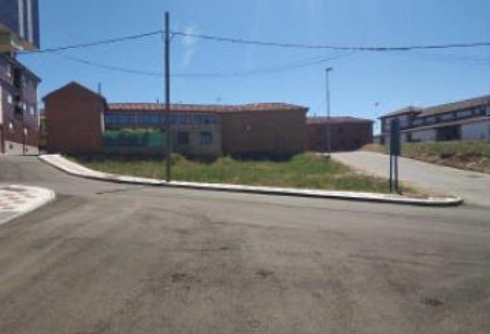 VENTA DE SUELO EN VILLAQUILAMBRE, LEON photo 0
