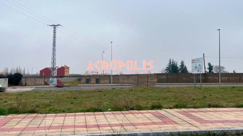 VENTA DE SOLAR EN LEÓN photo 0