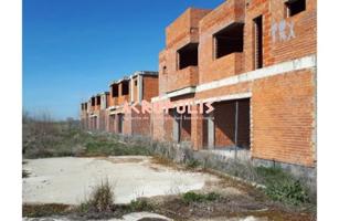 VENTA DE SUELO URBANO photo 0