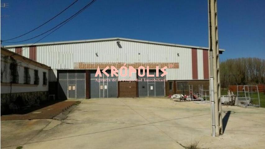 VENTA DE NAVE INDUSTRIAL EN CARRIZO photo 0